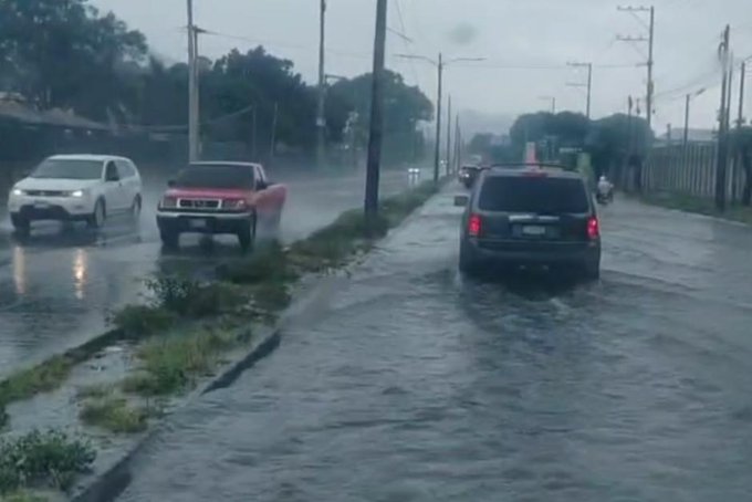 Km 36 Ruta al Pacífico se inunda nuevamente