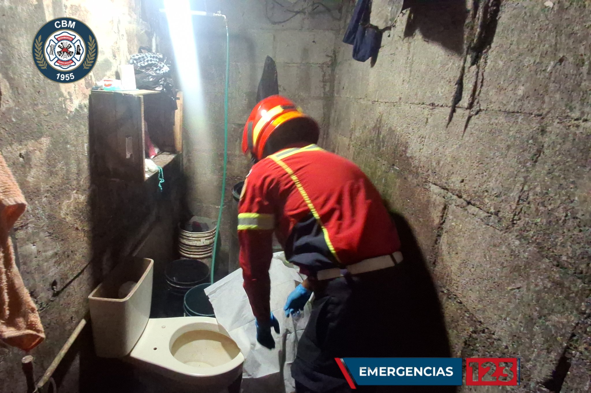 Hallan cuerpo sin vida de un hombre en tonel plástico en zona 4 capitalina