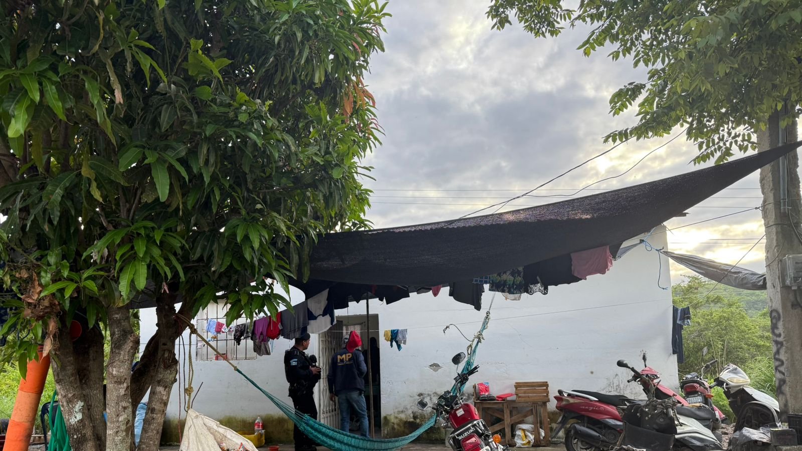 Allanamiento en San Luis Jilotepeque por presunta actividad ilícita