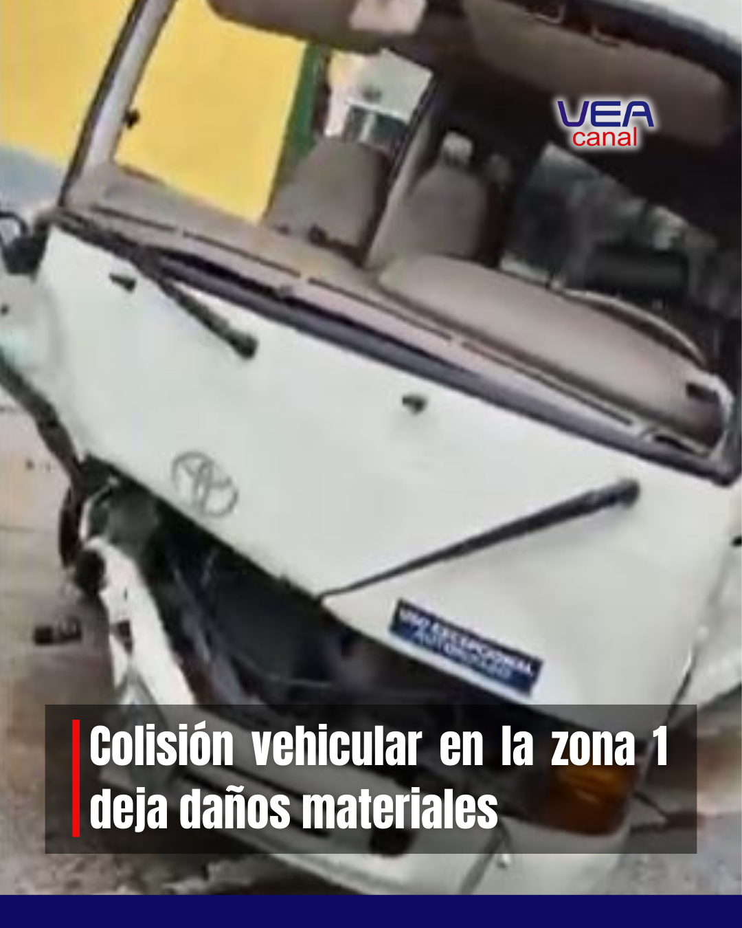 Colisión vehicular en la zona 1 deja daños materiales